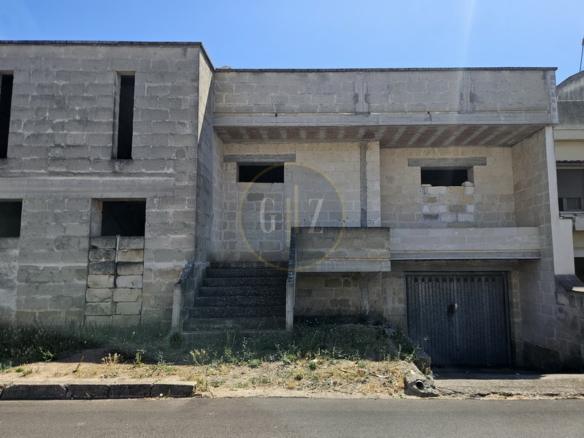 casa indipendente allo stato rustico in vendita a borgagne
